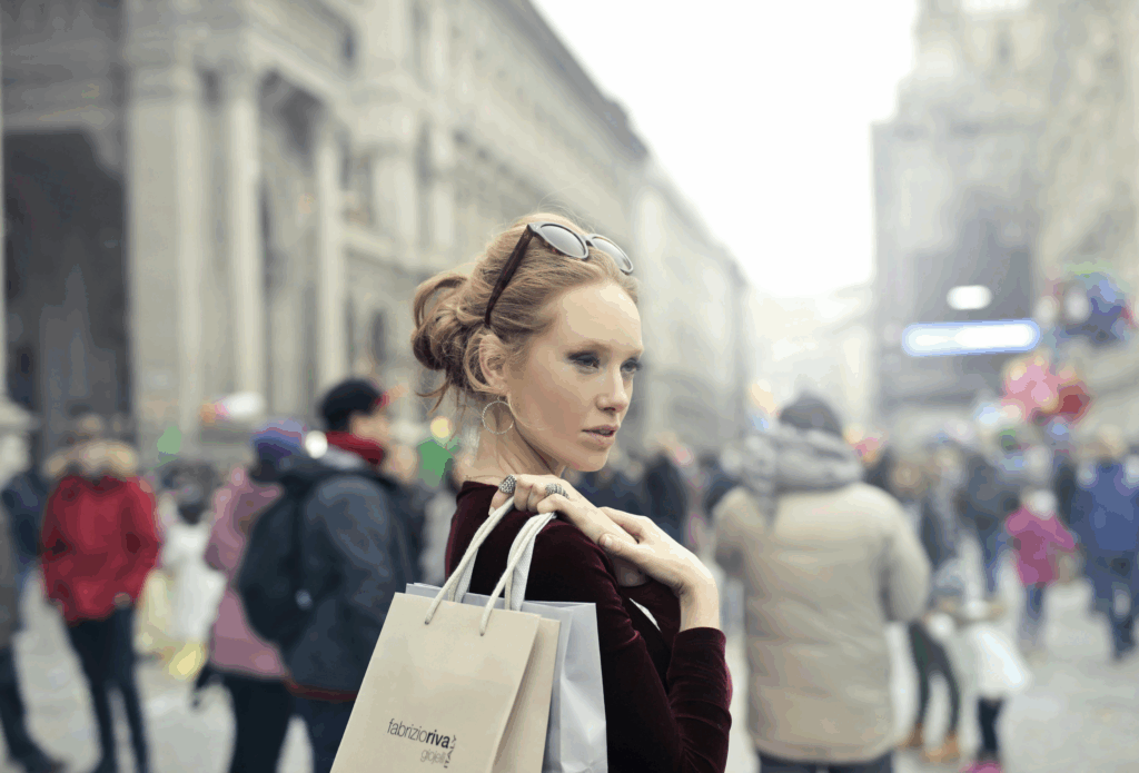 Shopping in Tuscany — Santo Spirito ateliers and Ponte Vecchio boutiques.